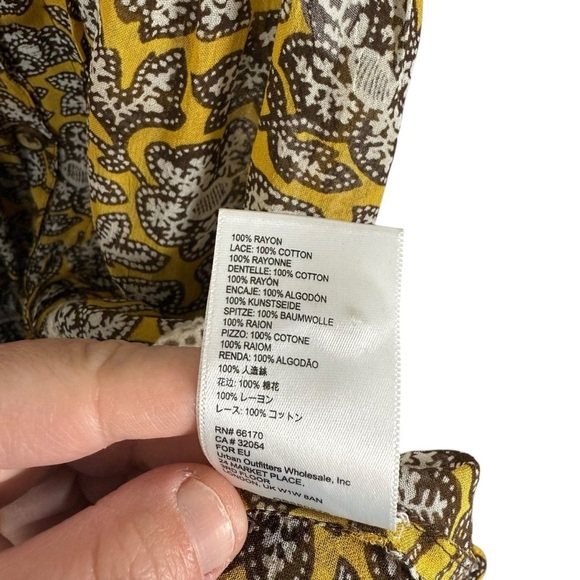 Anthropologie Women’s Bardot Sheer Crochet Sleeve Chiffon Blouse Size 6 - Picture 15 of 16